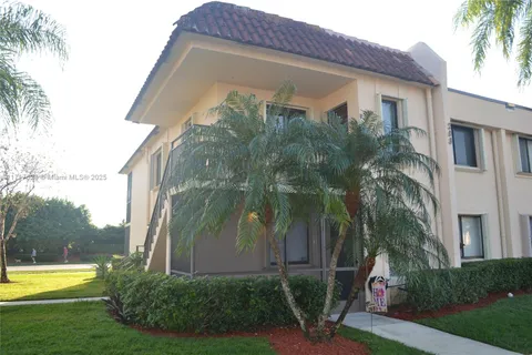 16451 Blatt Blvd # 101, Weston FL 33326