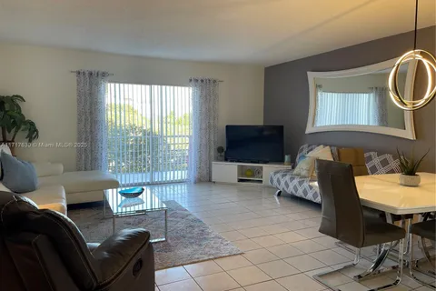 4770 NW 21st St # 305, Lauderhill FL 33313