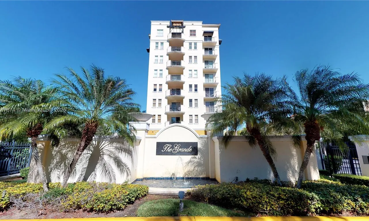 9021 SW 94 # 604, Kendall FL 33176