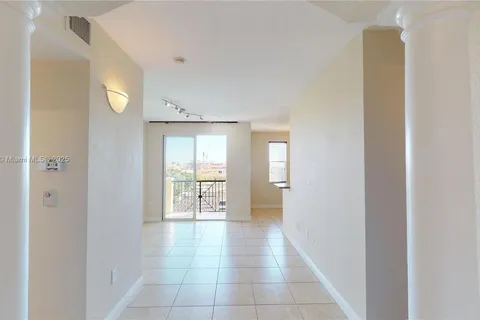 9021 SW 94 # 604, Kendall FL 33176