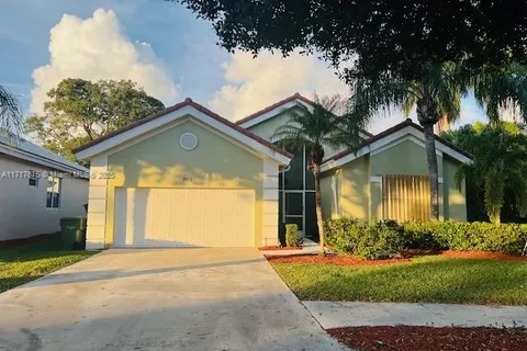 2685 SE 4th Pl # 2685, Homestead FL 33033