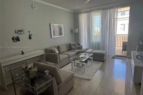 17100 N Bay Rd, Sunny Isles Beach FL 33160