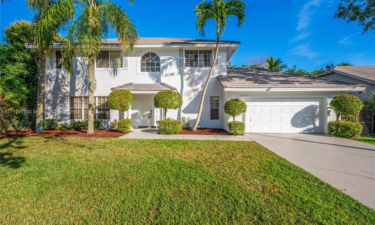 4551 NW 49th Ct, Coconut Creek FL 33073