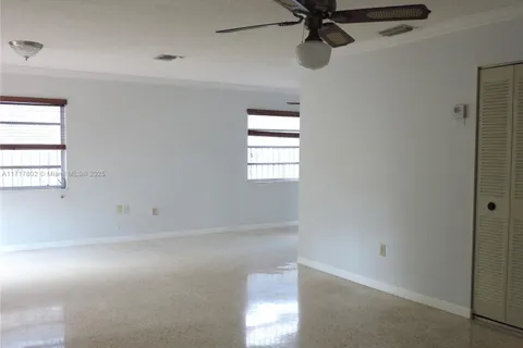 3225 SW 27th St # 3227, Miami FL 33133