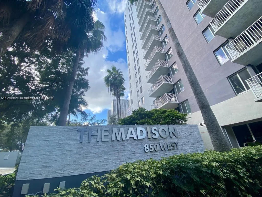 800 N Miami Ave # 1706, Miami FL 33136