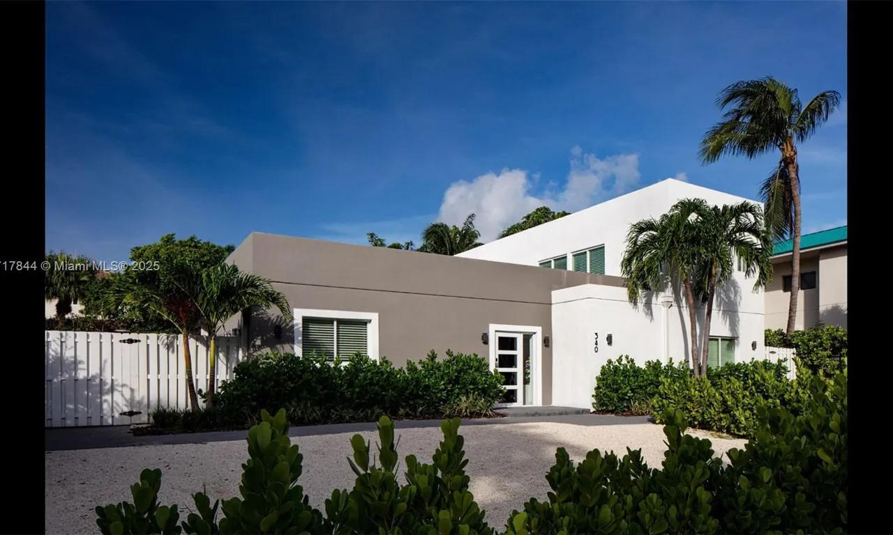 340 Ridgewood Rd, Key Biscayne FL 33149