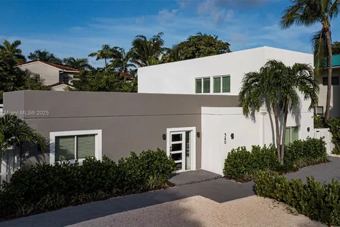 340 Ridgewood Rd, Key Biscayne FL 33149