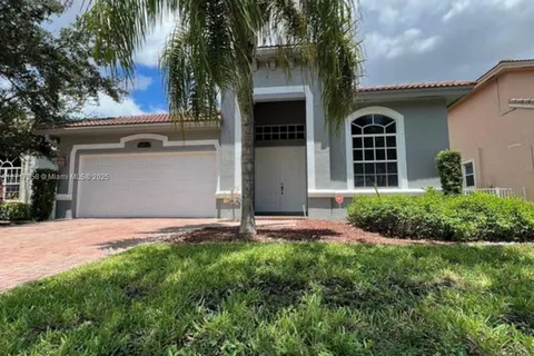 14911 SW 52nd St, Miramar FL 33027