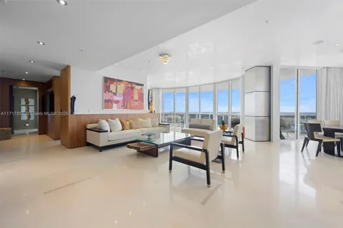 18201 Collins Ave # 4901, Sunny Isles Beach FL 33160