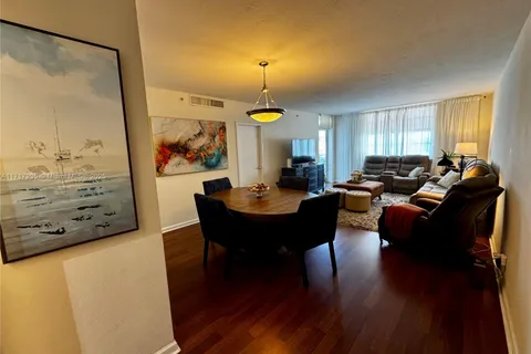 3001 S Ocean Dr # 827, Hollywood FL 33019