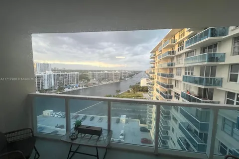 3800 S Ocean Dr # 1501, Hollywood FL 33019