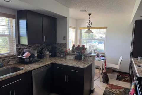 8428 NW 78th Ct # 8428, Tamarac FL 33321