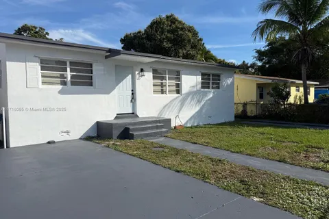 12515 NW 23rd Ave, Miami FL 33167