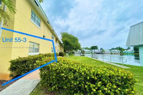 4051 NE 13th Ave # 3, Oakland Park FL 33334