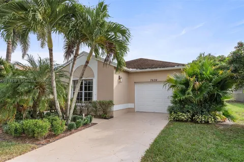 7624 Mansfield Hollow Rd, Delray Beach FL 33446