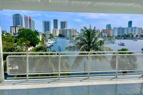 468 Golden Isles Dr # 402, Hallandale Beach FL 33009