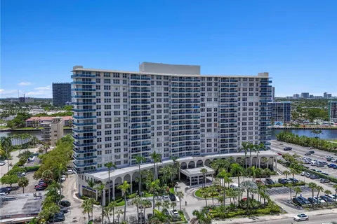 3800 S Ocean Dr # 1019, Hollywood FL 33019