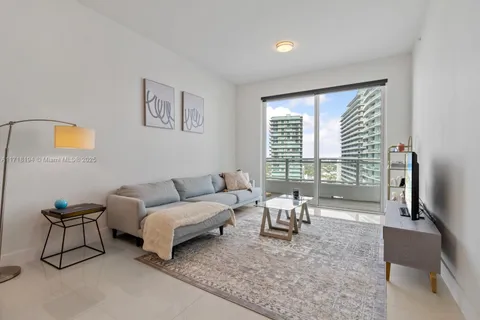 1080 Brickell Ave # 2807, Miami FL 33131