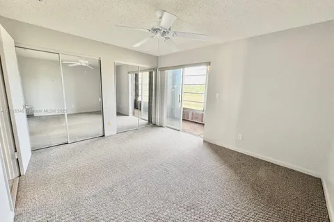 9021 Sunrise Lakes Blvd # 206, Sunrise FL 33322