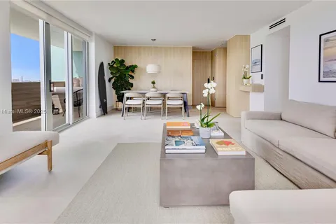 5 Island Ave # 15D, Miami Beach FL 33139