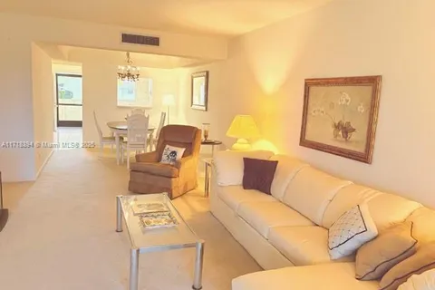 23099 Barwood Ln # 402, Boca Raton FL 33428