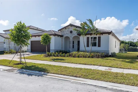 2480 SE 23rd Terrace, Homestead FL 33035