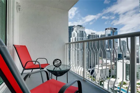 1200 Brickell Bay Dr # 3916, Miami FL 33131