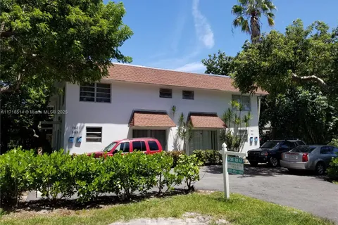 8805 NE 8th Ct # 8805, Miami FL 33138