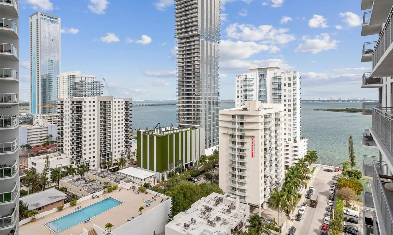 2150 N Bayshore Dr # 2711, Miami FL 33137