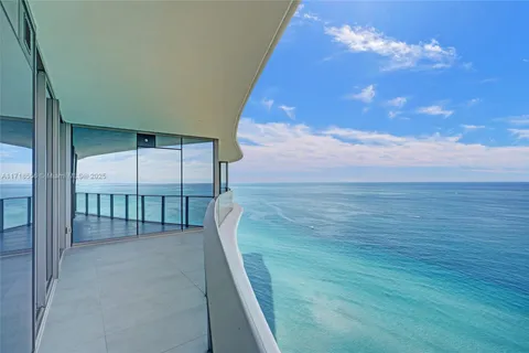 15701 Collins Ave # 2903, Sunny Isles Beach FL 33160