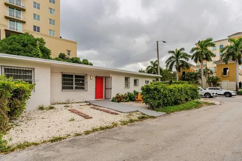 3692 SW 9th Ter # 2, Miami FL 33135