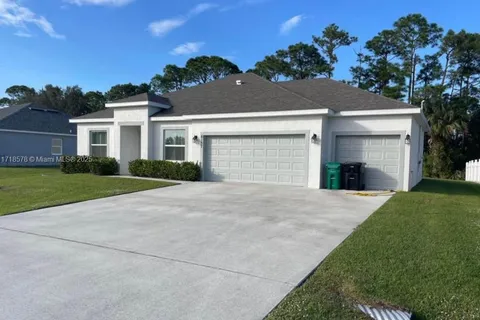 6157 NW Gatun Dr, Port St. Lucie FL 34986