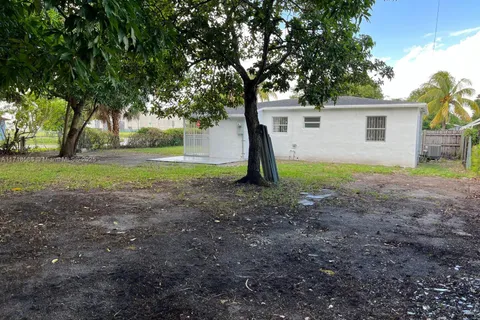 600 JANN Ave, Opa-Locka FL 33054