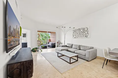 100 Meridian Ave # 243, Miami Beach FL 33139