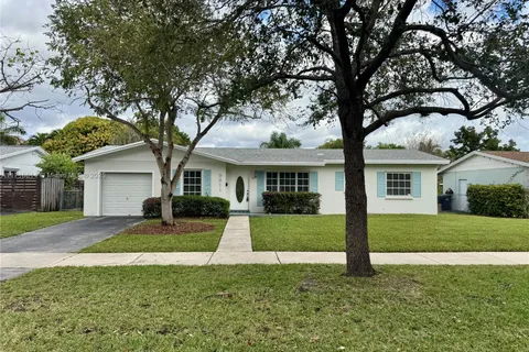 9311 SW 183rd Ter, Palmetto Bay FL 33157