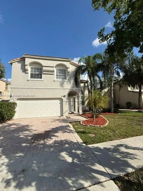 323 NW 153RD LN, Pembroke Pines FL 33028