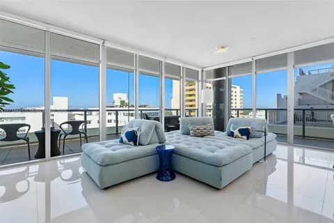 3737 Collins Ave # 804, Miami Beach FL 33140