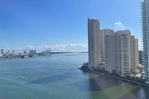 300 S Biscayne Blvd # 1508, Miami FL 33131