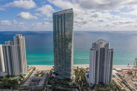 18975 Collins Ave # 305, Sunny Isles Beach FL 33160