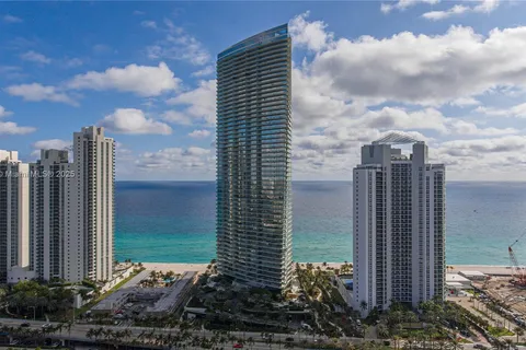 18975 Collins Ave # 305, Sunny Isles Beach FL 33160