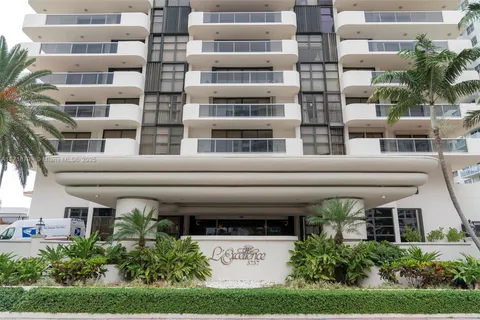 5757 Collins Ave # 1604, Miami Beach FL 33140