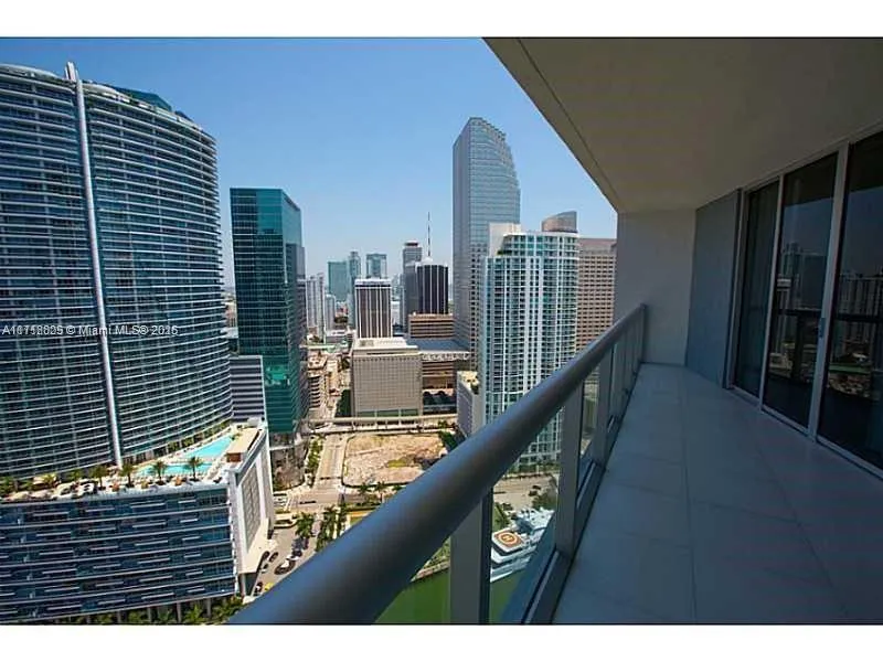 465 Brickell Ave # 4404, Miami FL 33131