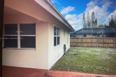 423 SW Byron St, Port St. Lucie FL 34983