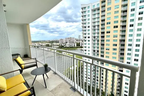 1745 E Hallandale Beach Blvd # 1805W, Hallandale Beach FL 33009