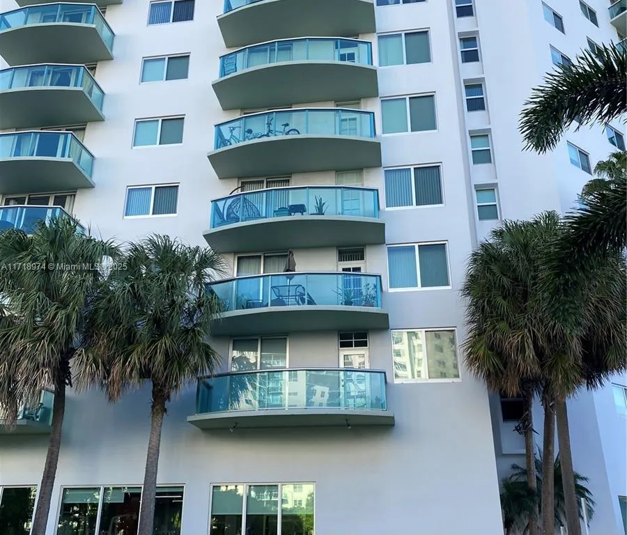 19390 Collins Ave # 205, Sunny Isles Beach FL 33160