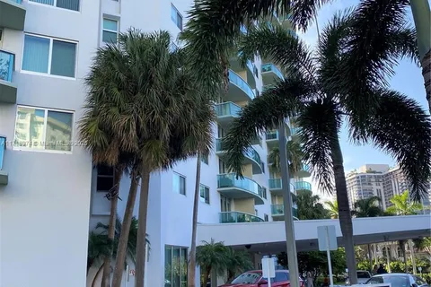 19390 Collins Ave # 205, Sunny Isles Beach FL 33160