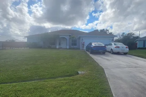 3752 SW Darby Ln, Port St. Lucie FL 34953