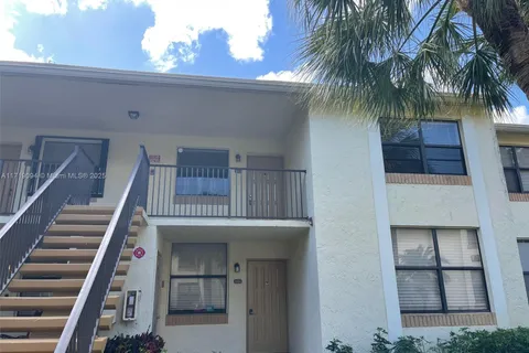 1226 S Military Trl # 2224, Deerfield Beach FL 33442