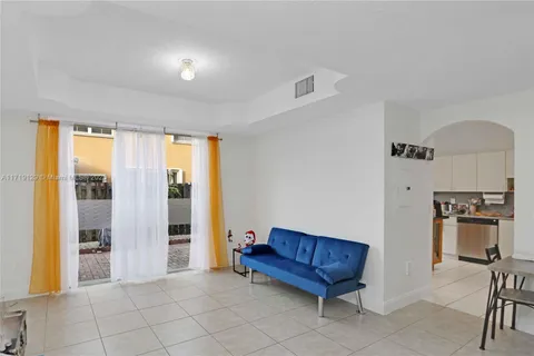 8451 NW 138th St # 2303, Miami Lakes FL 33016