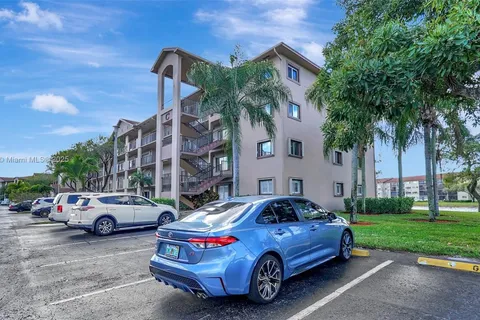 13800 SW 14th St # 210C, Pembroke Pines FL 33027